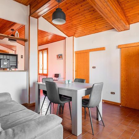 Social Costa-Holiday & Business Apartment Bologna Exteriör bild